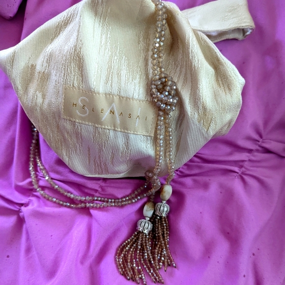 Helena Sai handmade gorgeous sotuar necklace with Swarovski elements - Picture 2 of 4